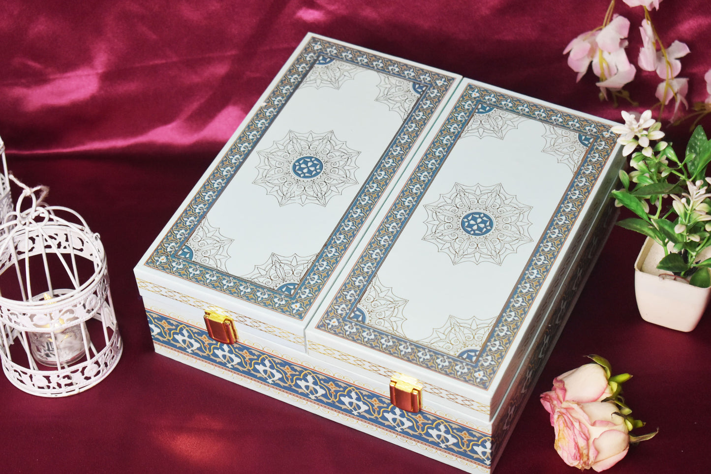 Blue Fleur Hamper OFH009