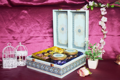 Blue Fleur Hamper OFH009