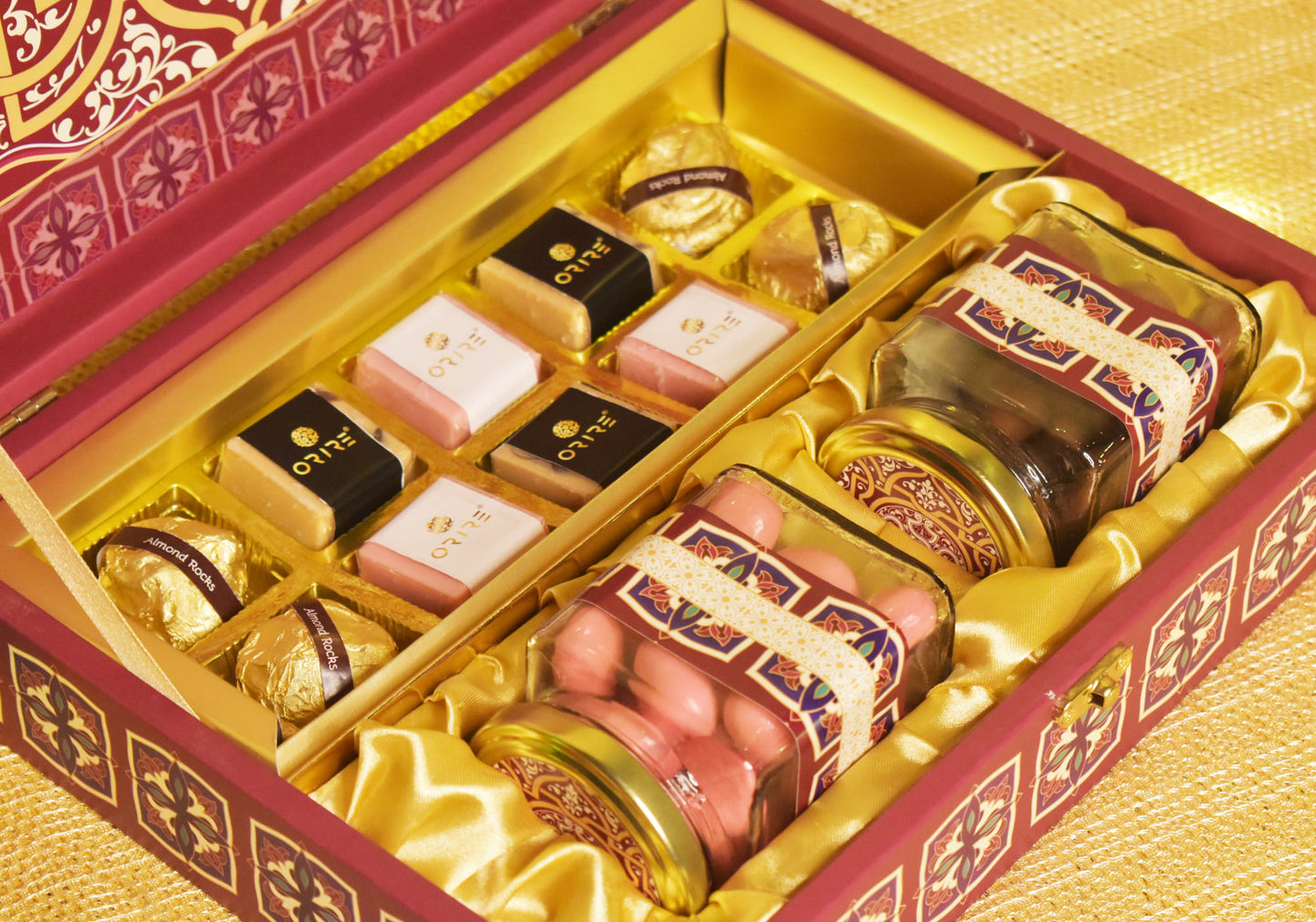 Regal Hamper OFH021