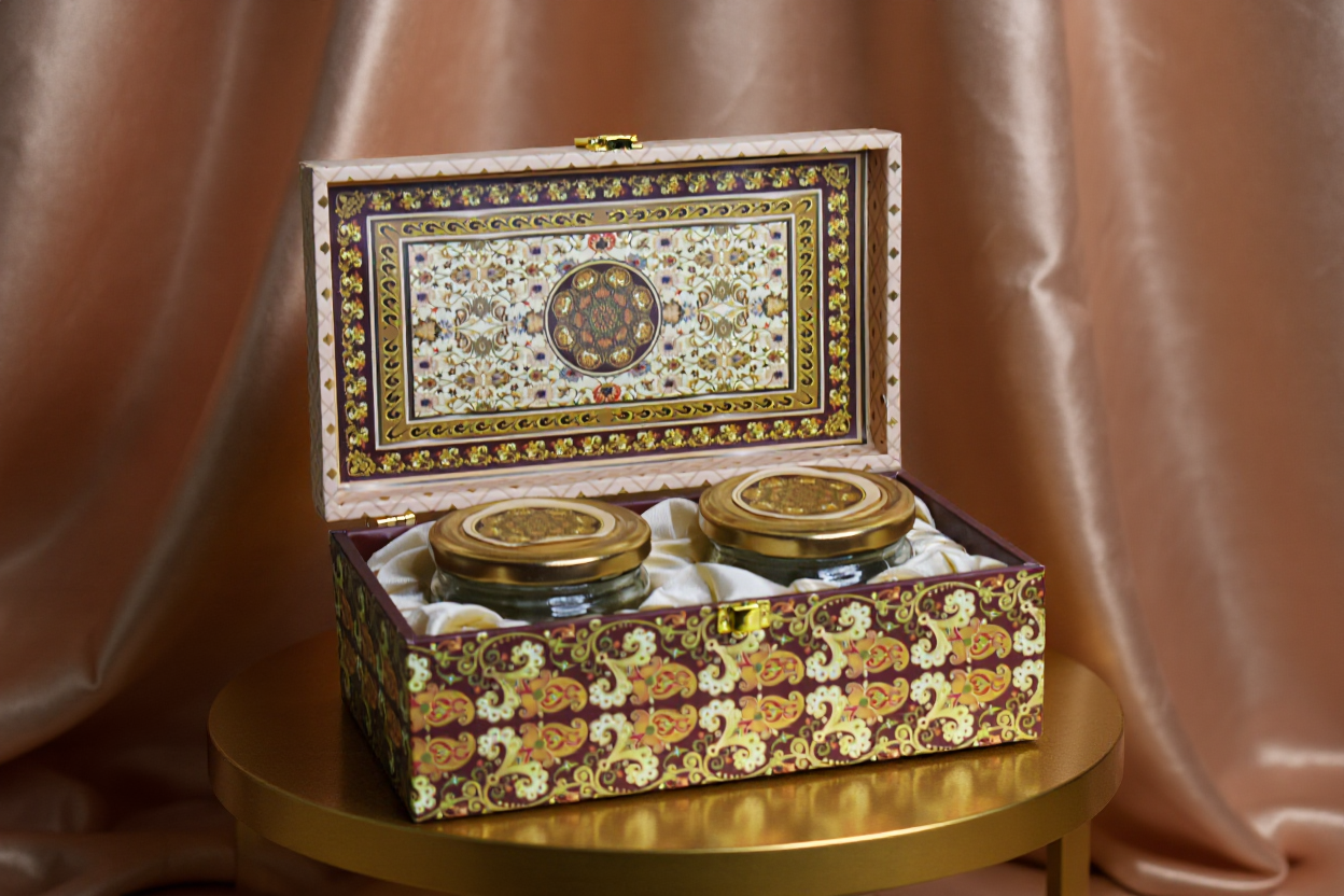 Festive Treasure Premium Brown Box OBB015