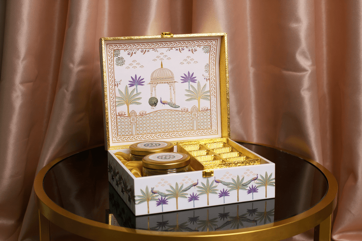 Peacock Sky Elegance Box OBB008